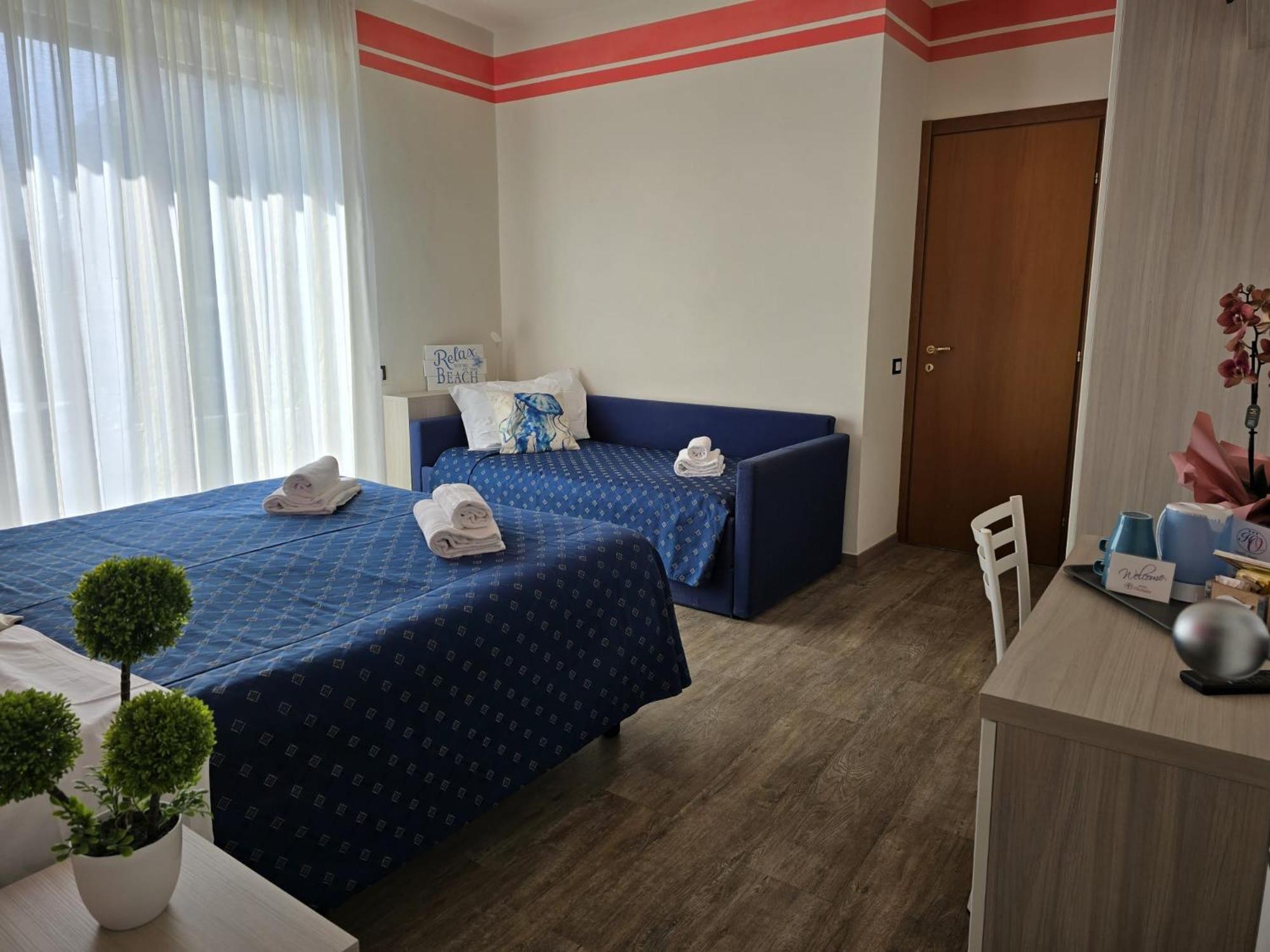 Hotel Orchidea Lignano Sabbiadoro Exterior foto